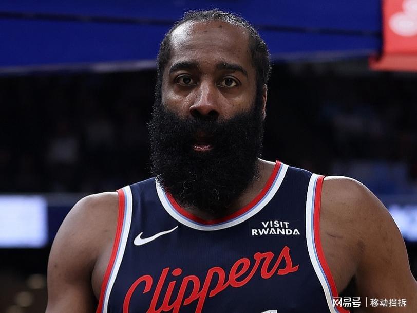 体育赛事-真是难为哈登了！近10场比赛，快船替补席多项数据位列联盟倒数